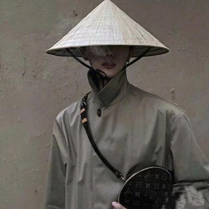 -4u