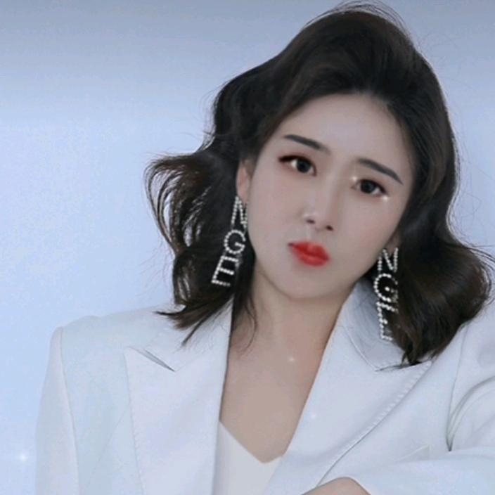 独一无二的我，云淡风轻，笑看人生🐑🐏