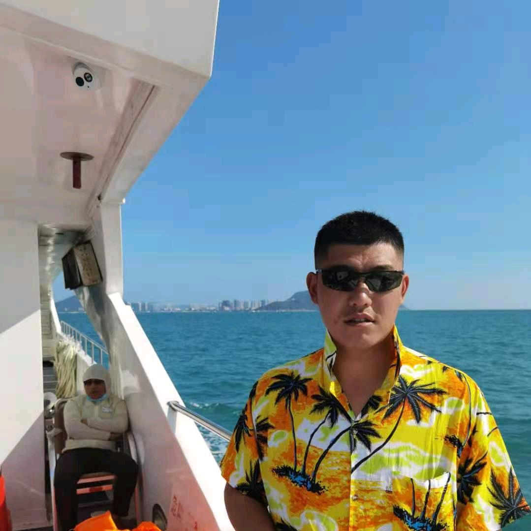 忙碌的曾哥