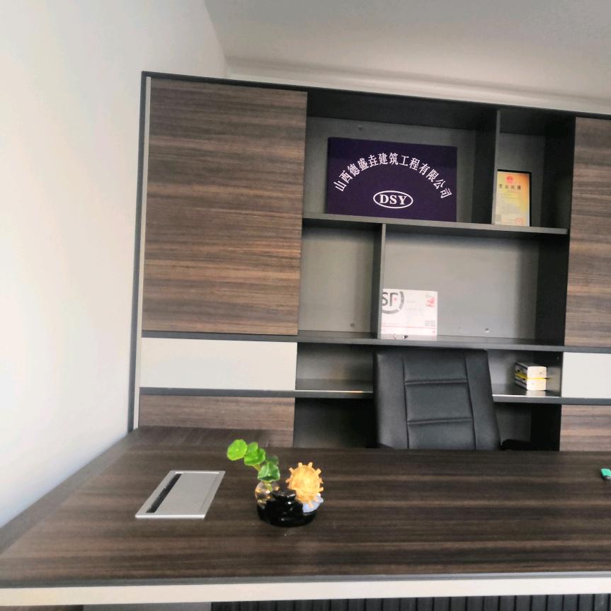 梁三二手挖机买卖租赁