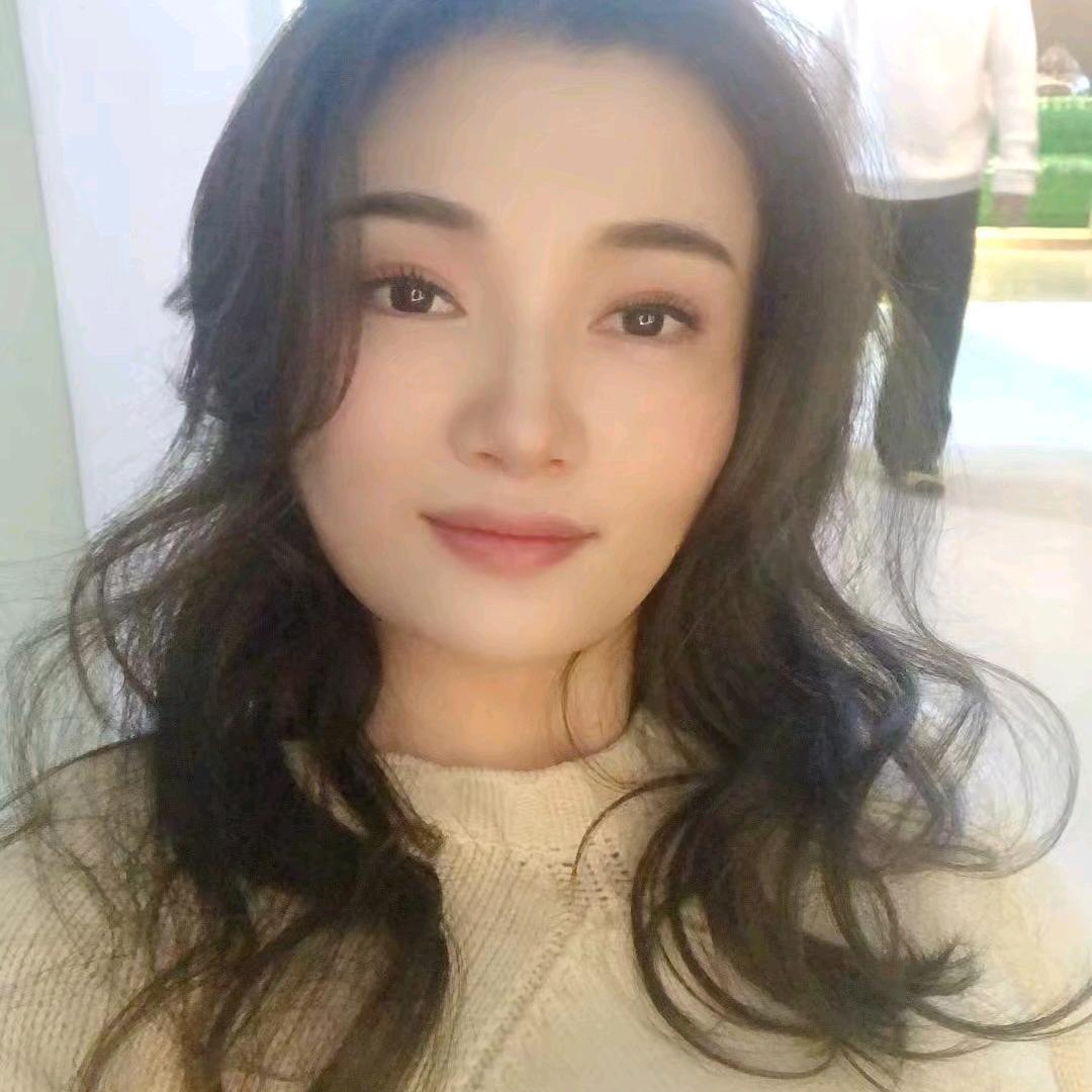 法迪雅服饰