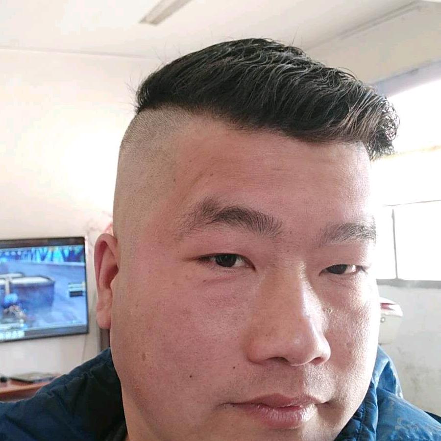 阿伟