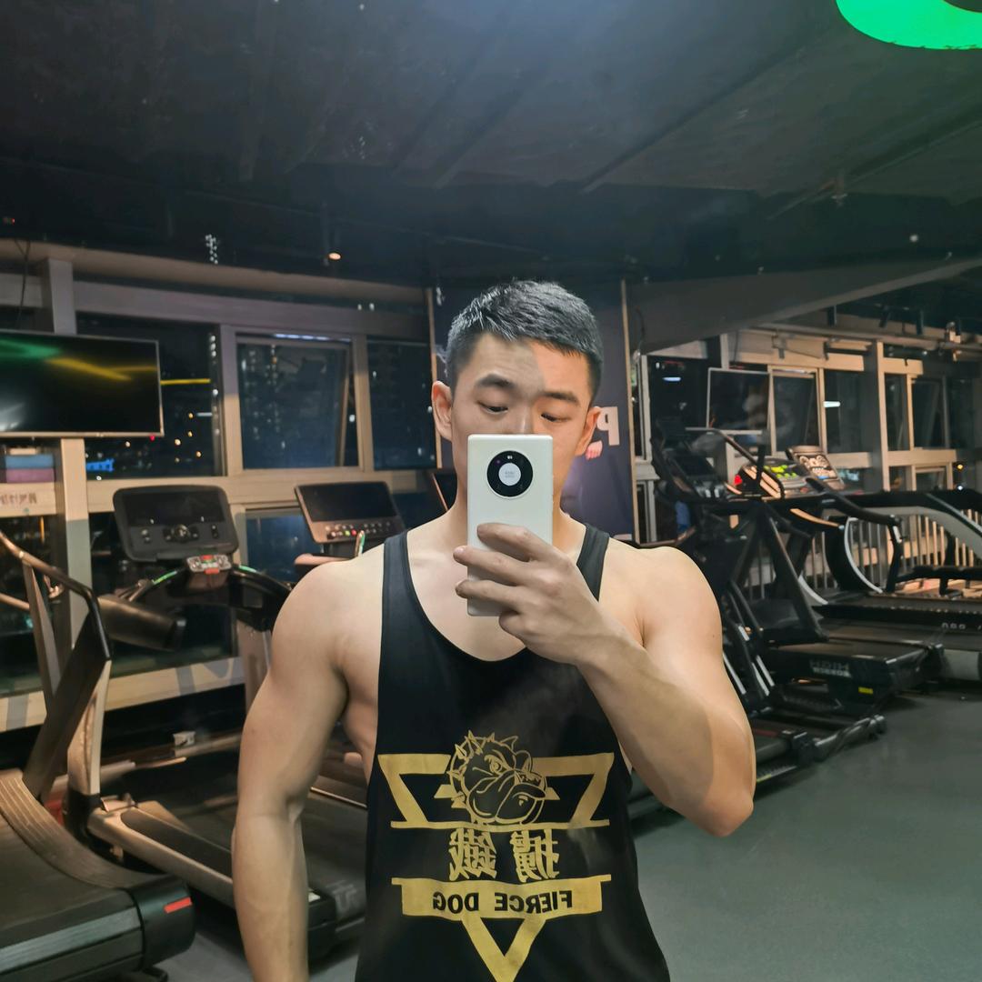 鲨骑马（周瑜）