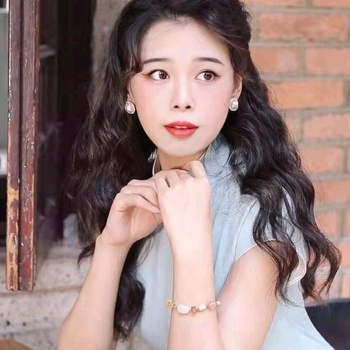 @媛ξ( ✿＞◡❛)