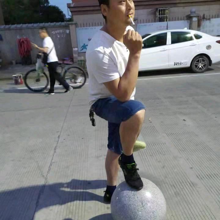 小沈阳手擀面阳光花园小门