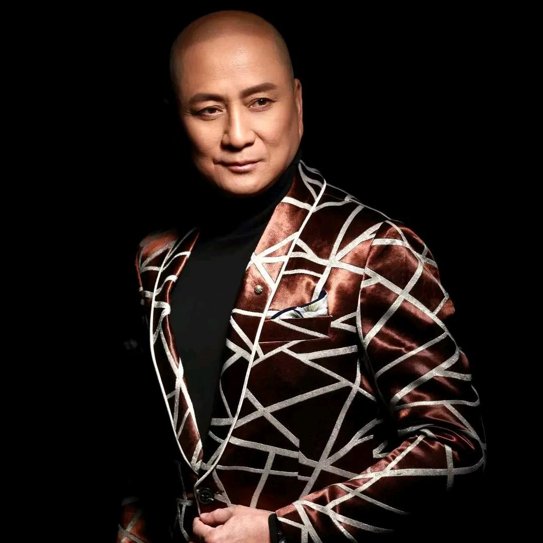 汤镇业
