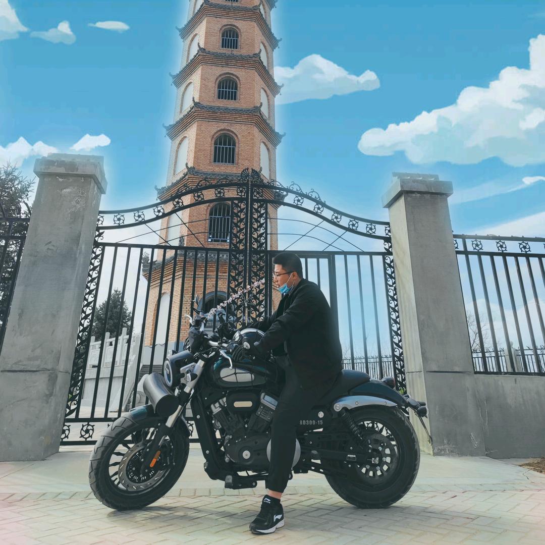 奎尼吐艾迪、姚