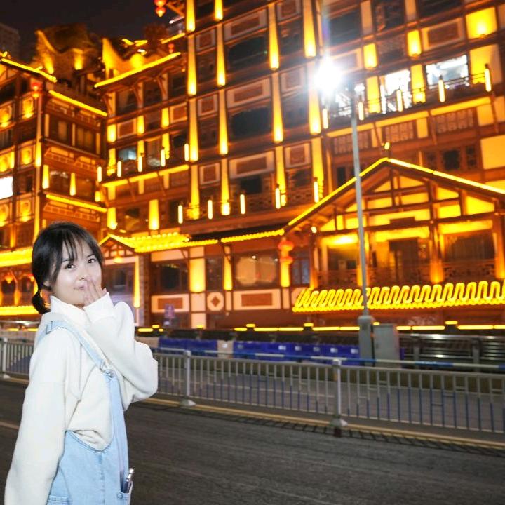 哲哲住99七贤阁