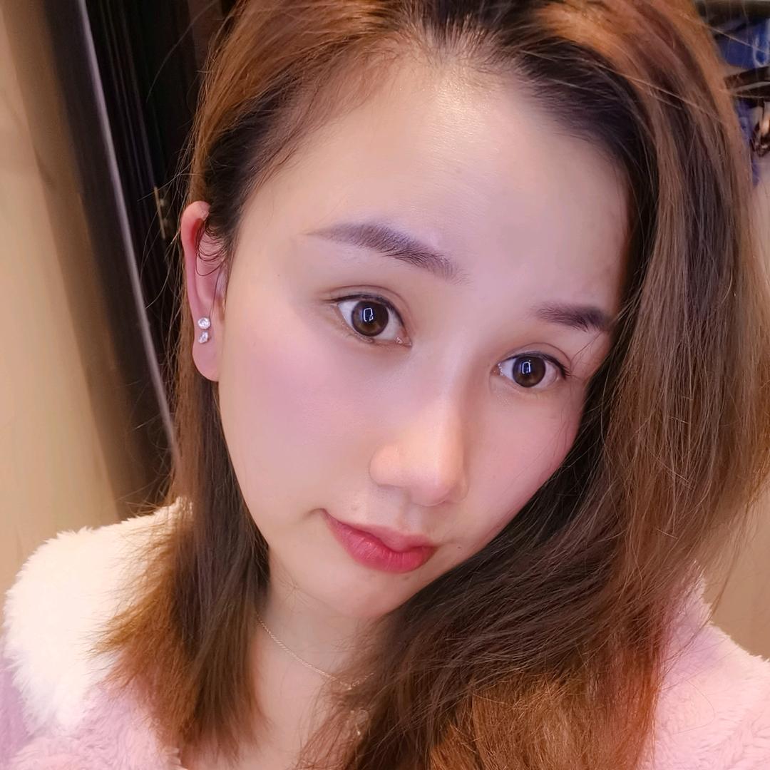 卖五金的芳芳