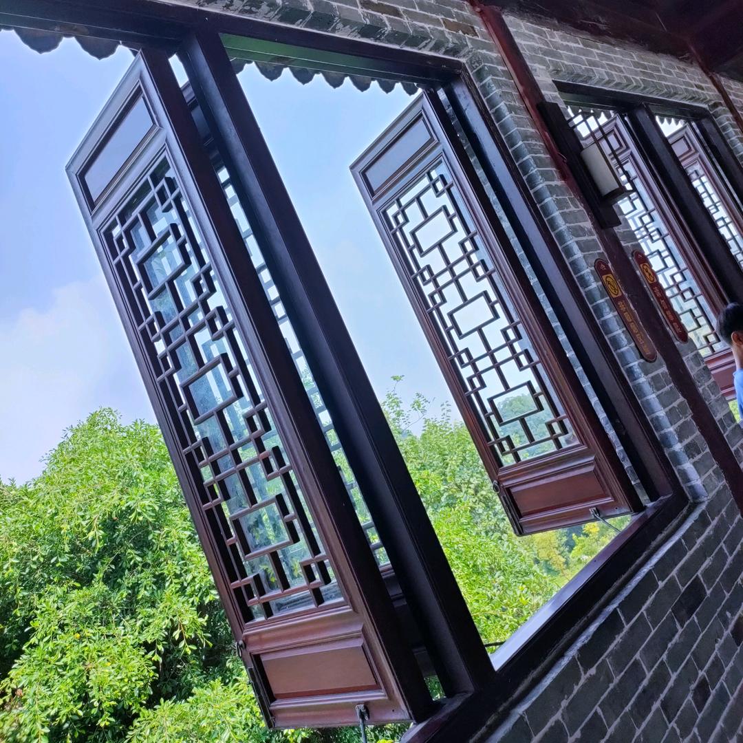 中式仿古花格铝窗花厂家装饰隔断铝屏风