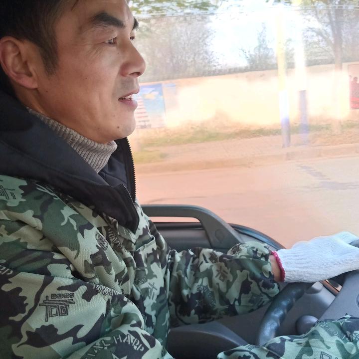 大胡子物流小胡，新时代茶叶家庭农场
