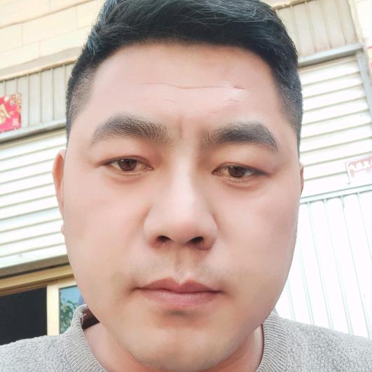 田友飞