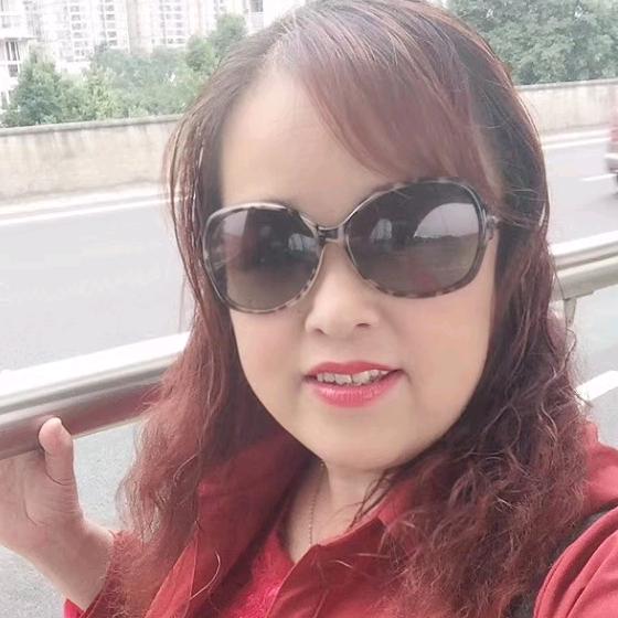 伤心的女人❤️