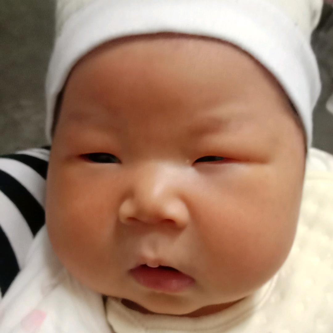 王辰若希