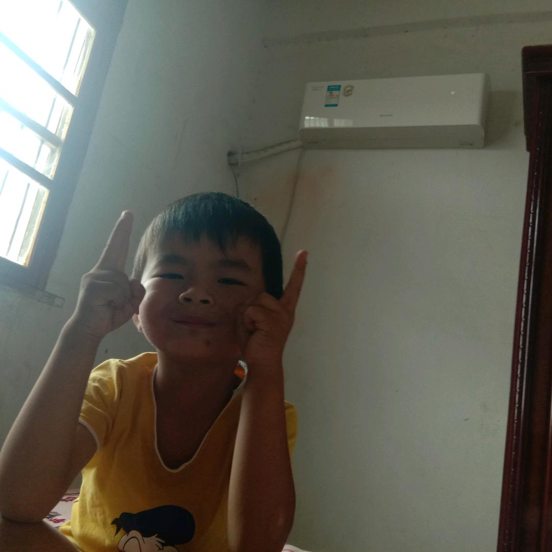 刘海琼/笑看人生