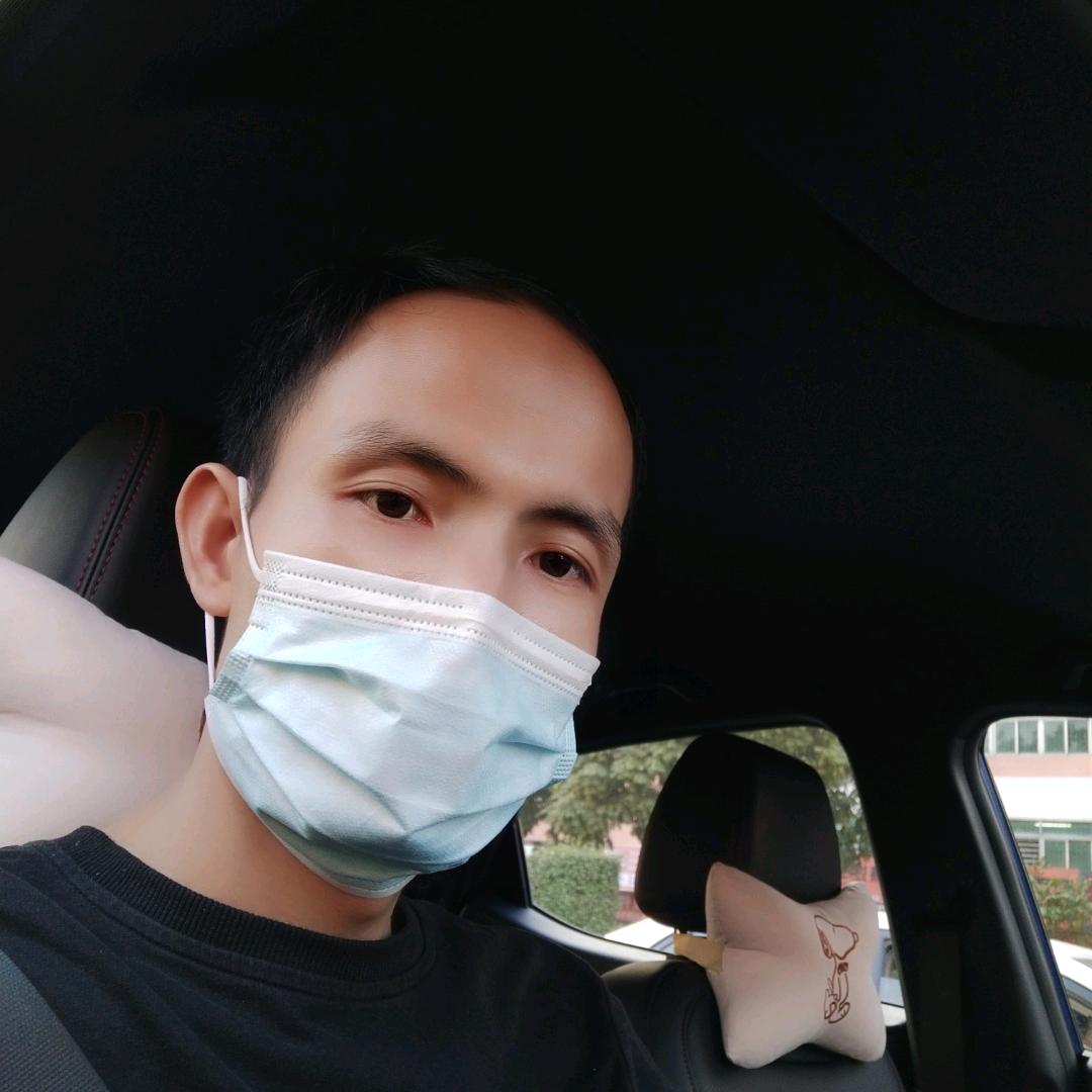 温*梁