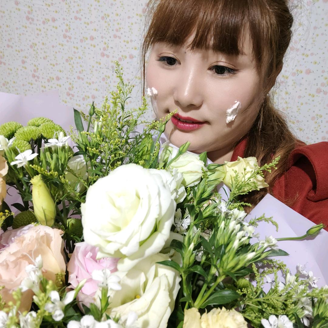 @小龙女🐉单身