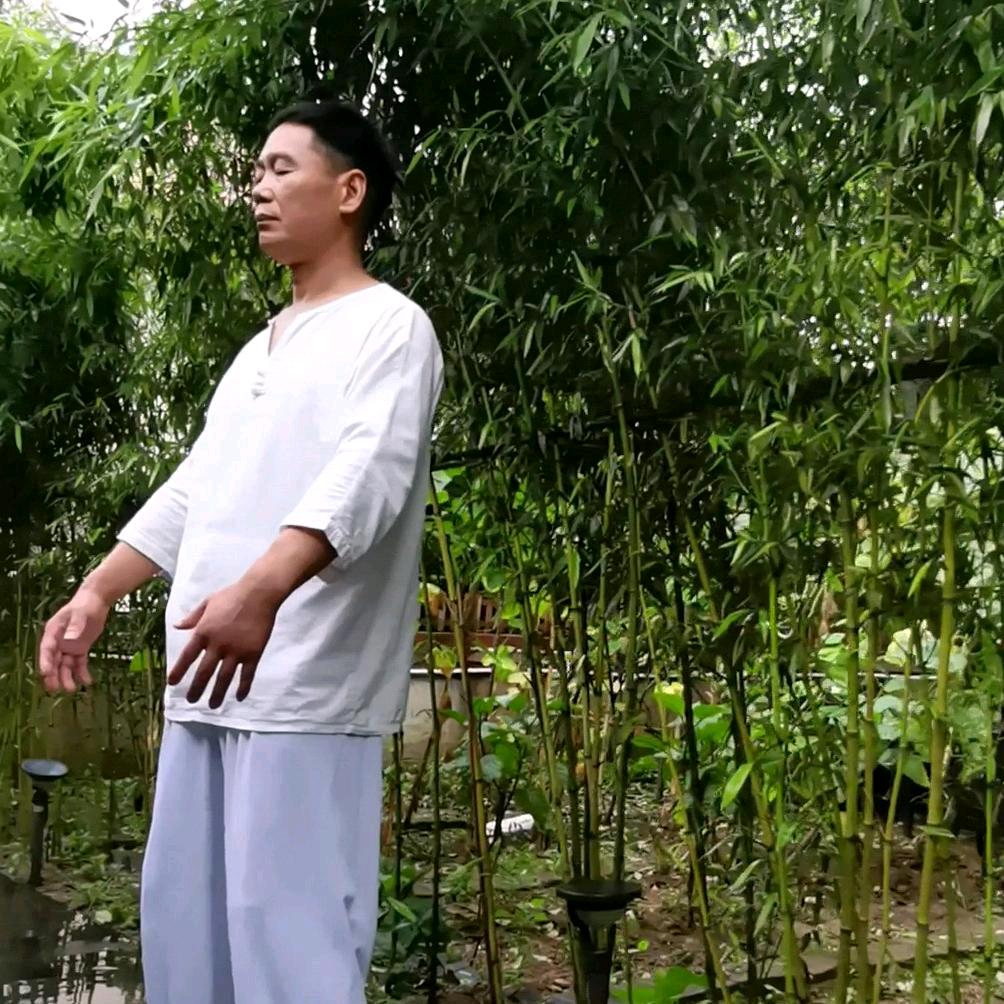 老刘站桩