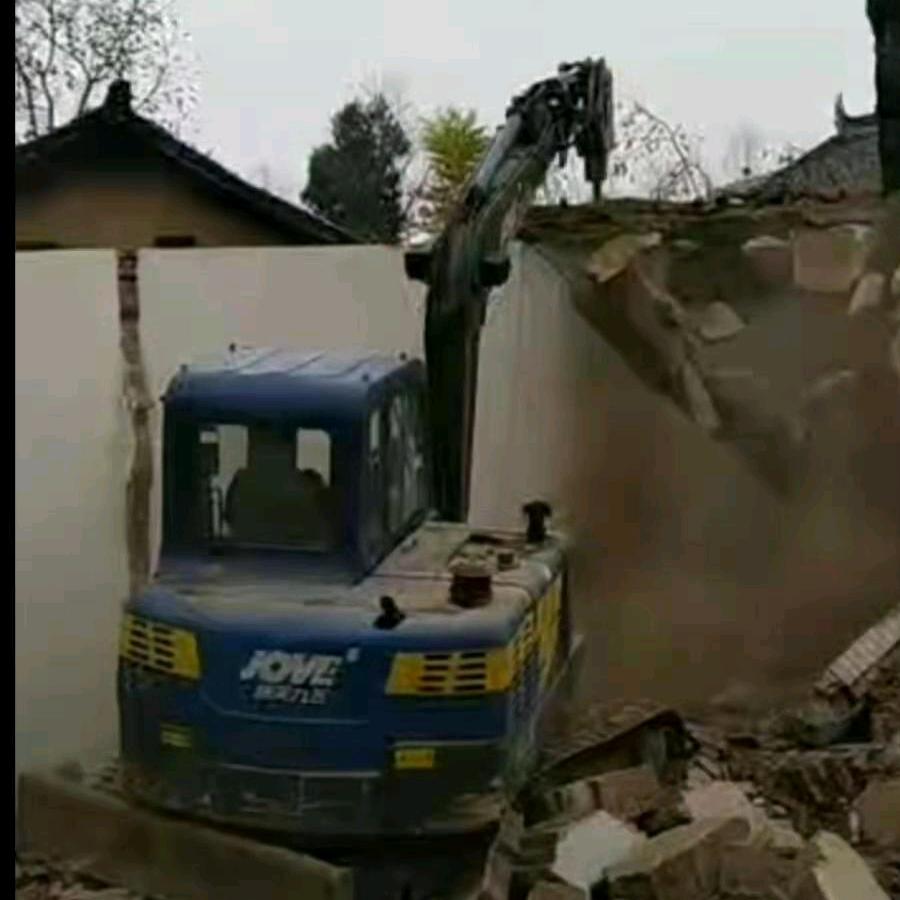 山里的神仙挖掘机出租