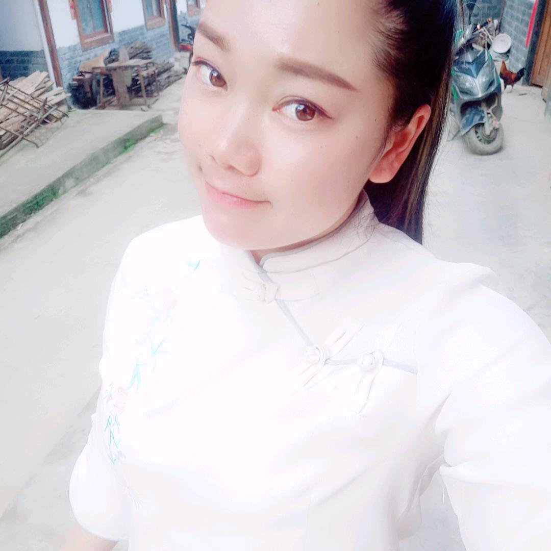 迷糊小妞