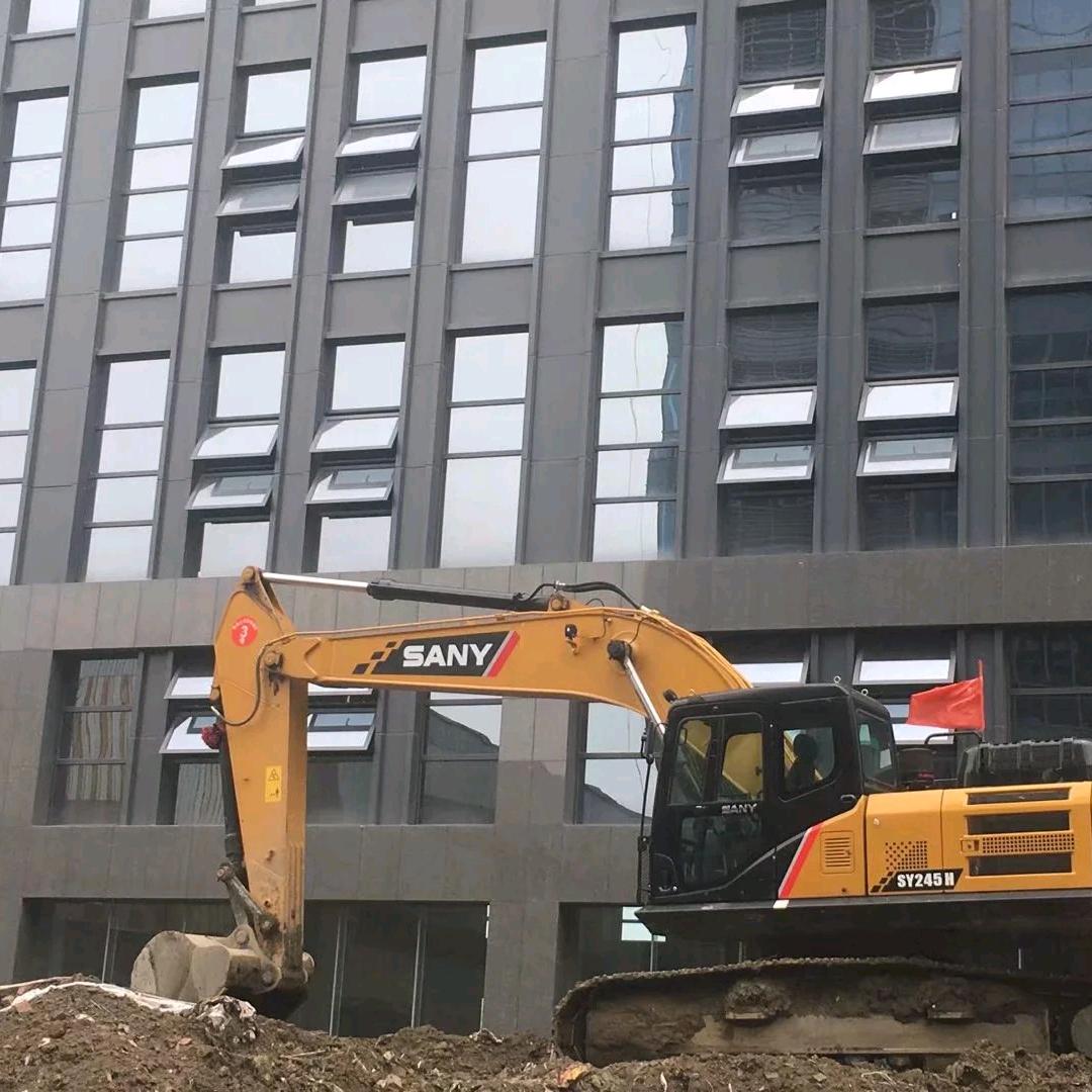 挖机小陈
