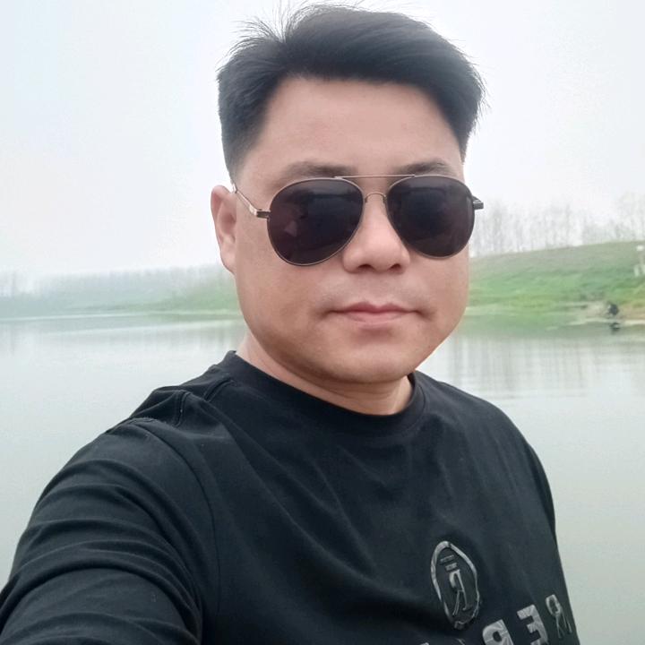 用户6783555758715邱红乐