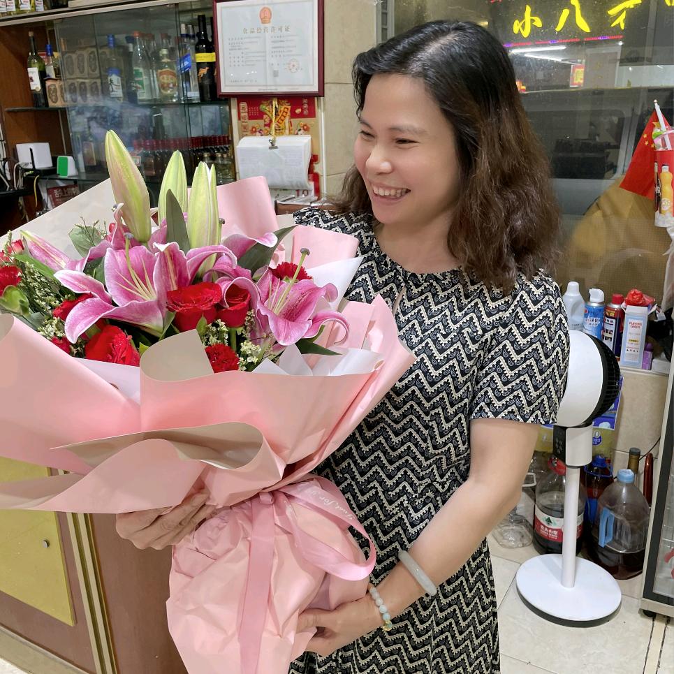 开心的妈妈
