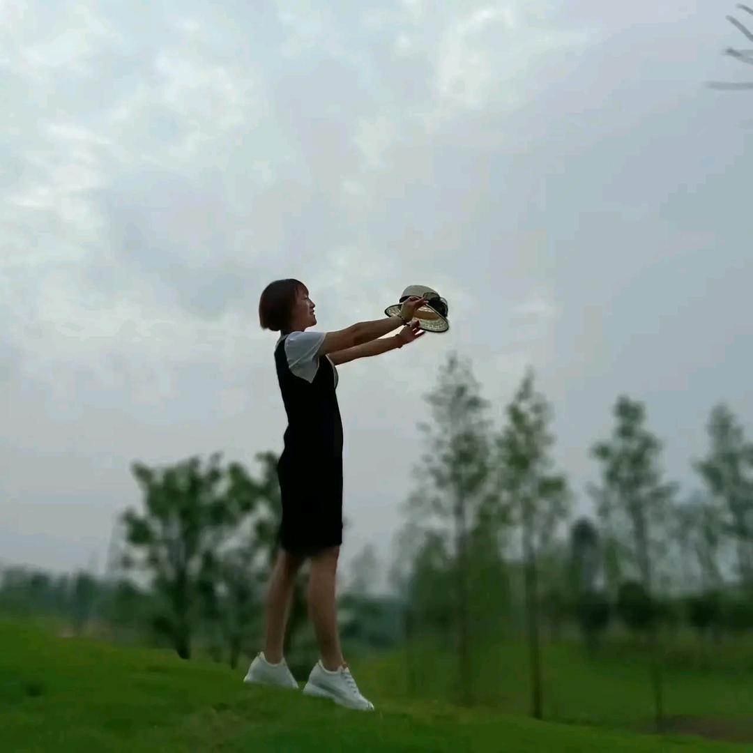 碧水蓝天