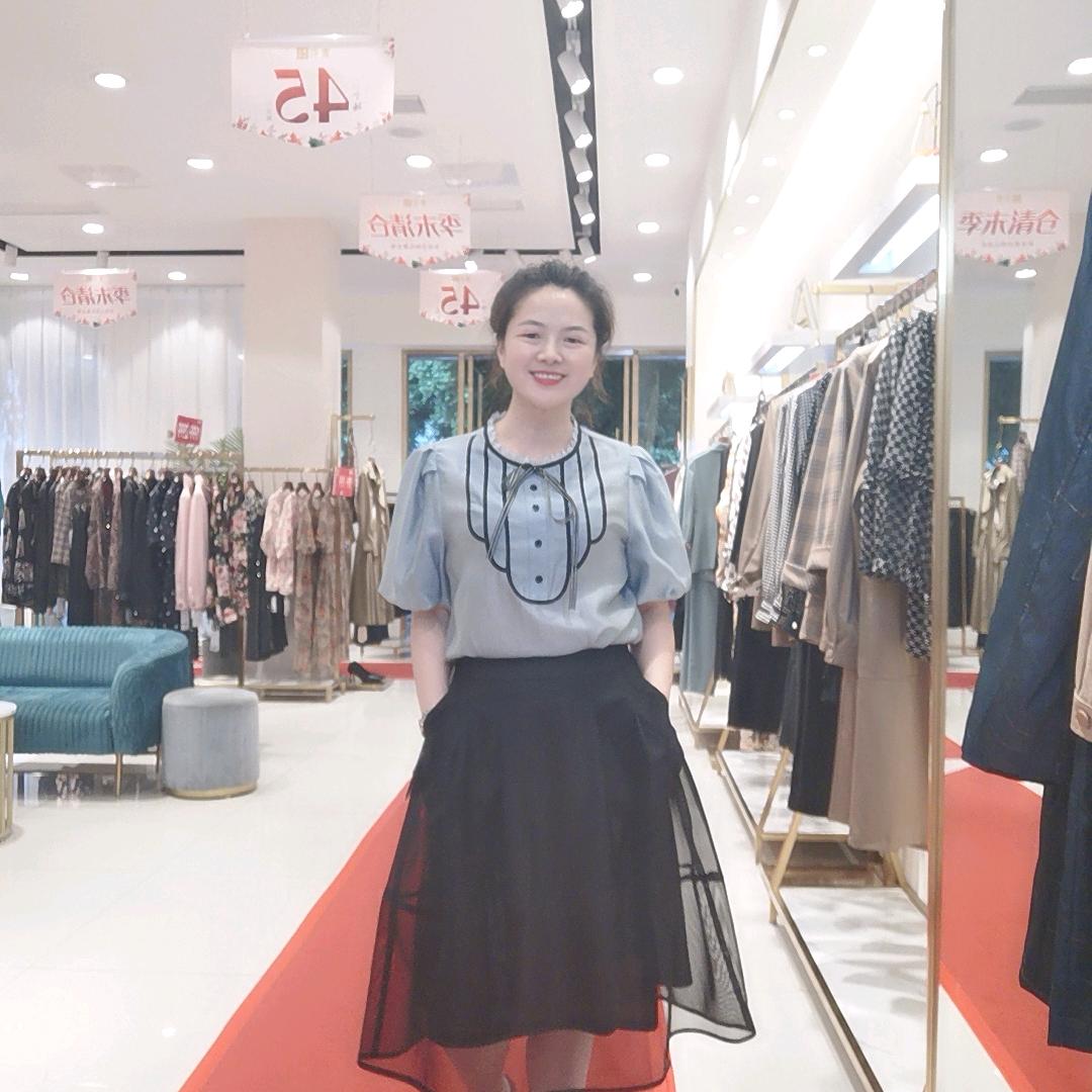 素引阆中东门口店小娅