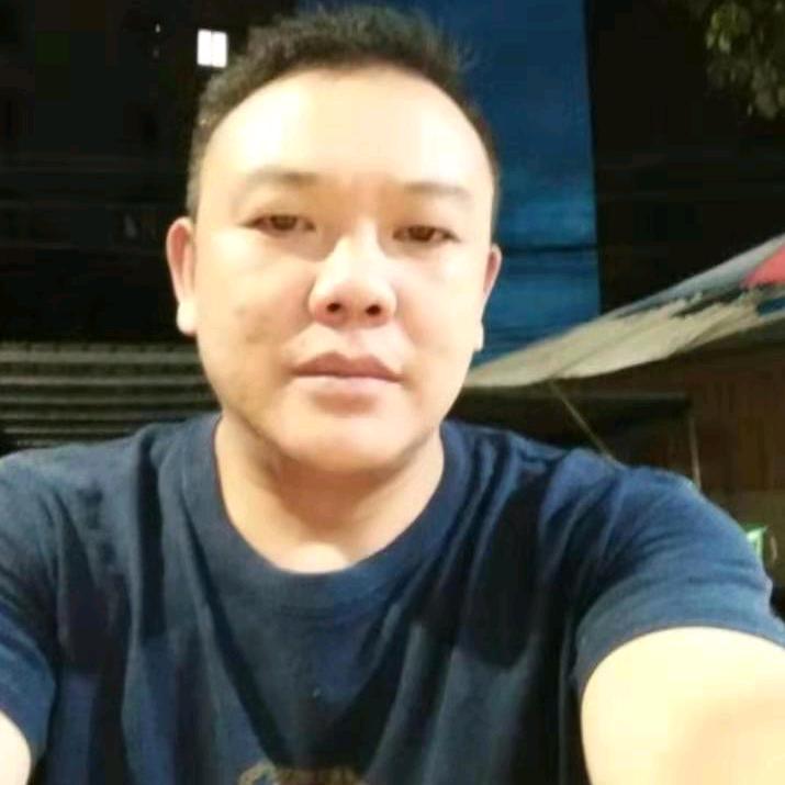 红尘作伴潇潇洒洒