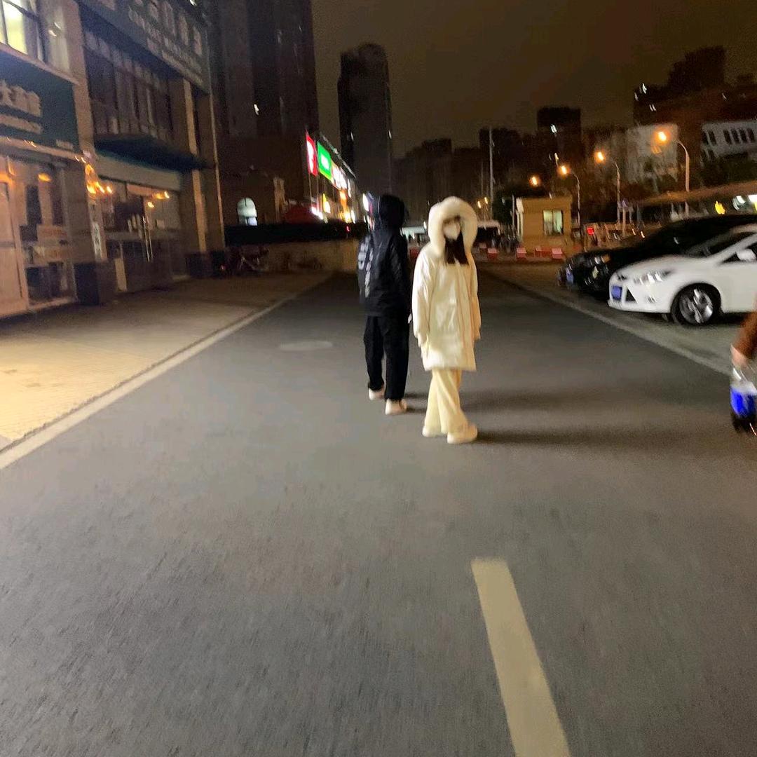 京山赛博游泳健身 高寒