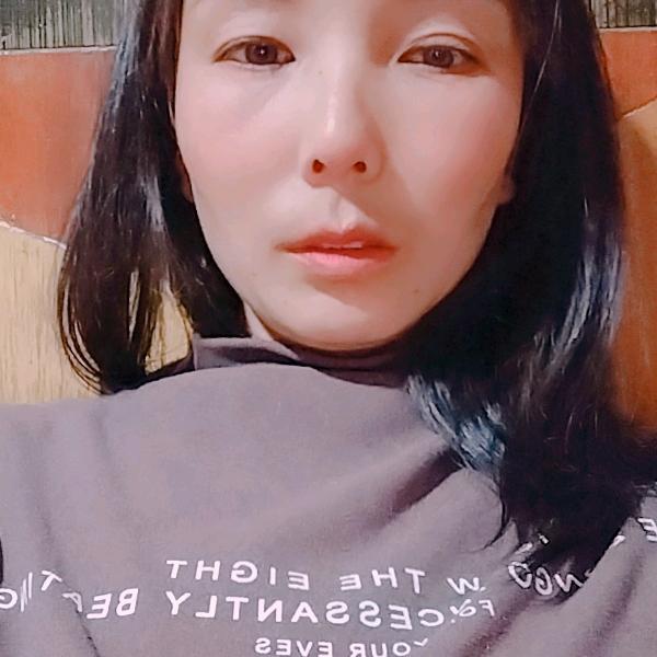 情已伤心已碎