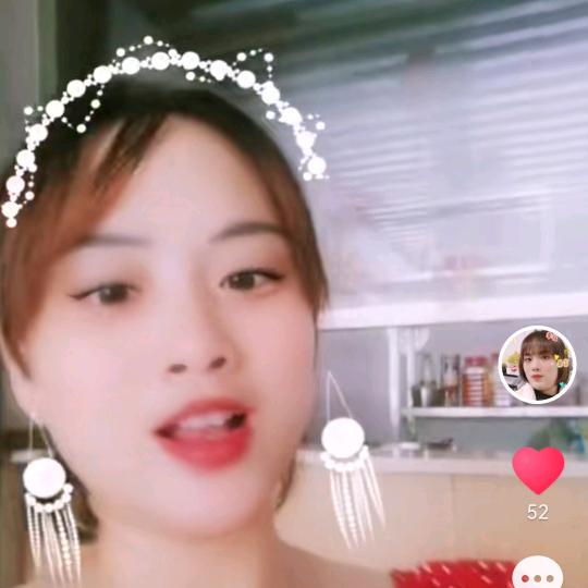 1+1=5💞