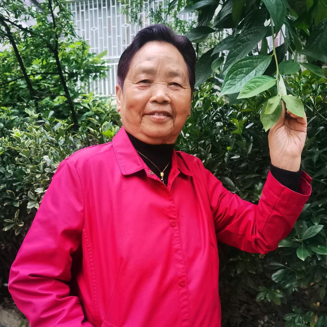 81岁的老奶奶爱锻炼🤗生命在于运动
