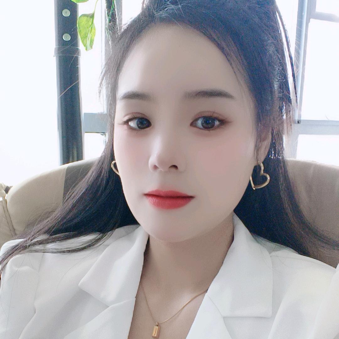 白雪慧子