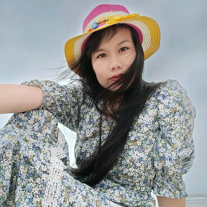 户外剪发玉姐姐