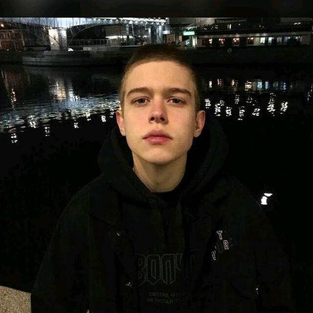 Lxxx..