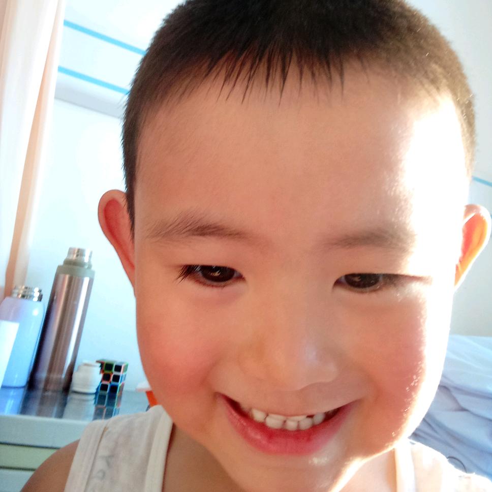 人不狠，地位不稳