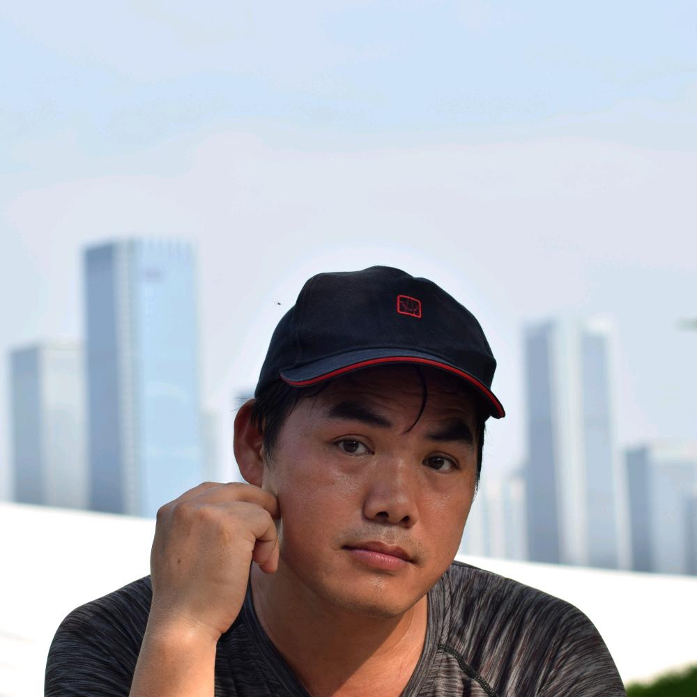 山顶动人