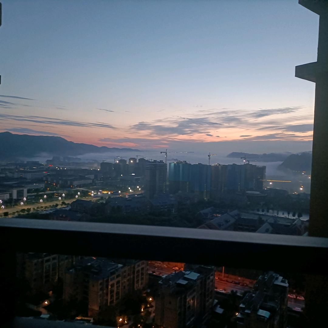 何茂华