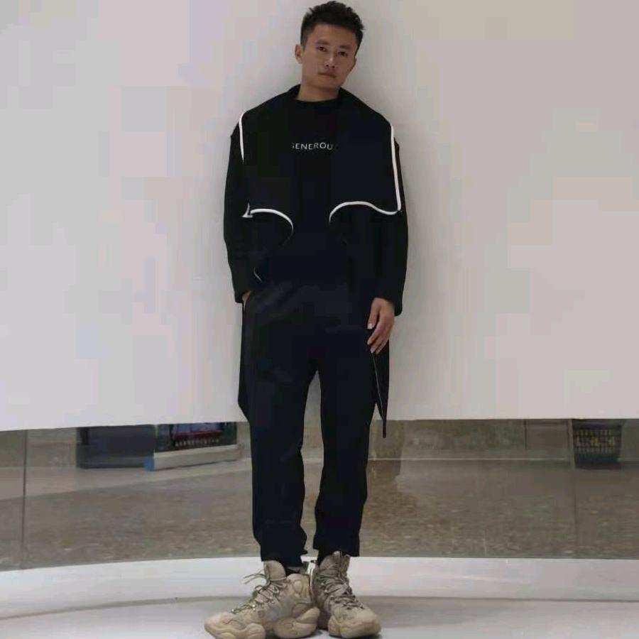 杰姆斯_独立设计师