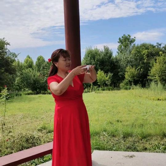 秋月｛邹平开心俱乐部｝