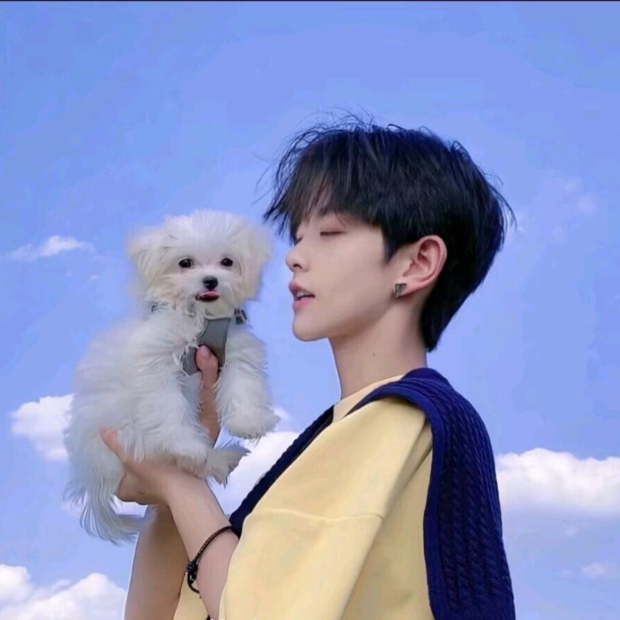 刘一  💫