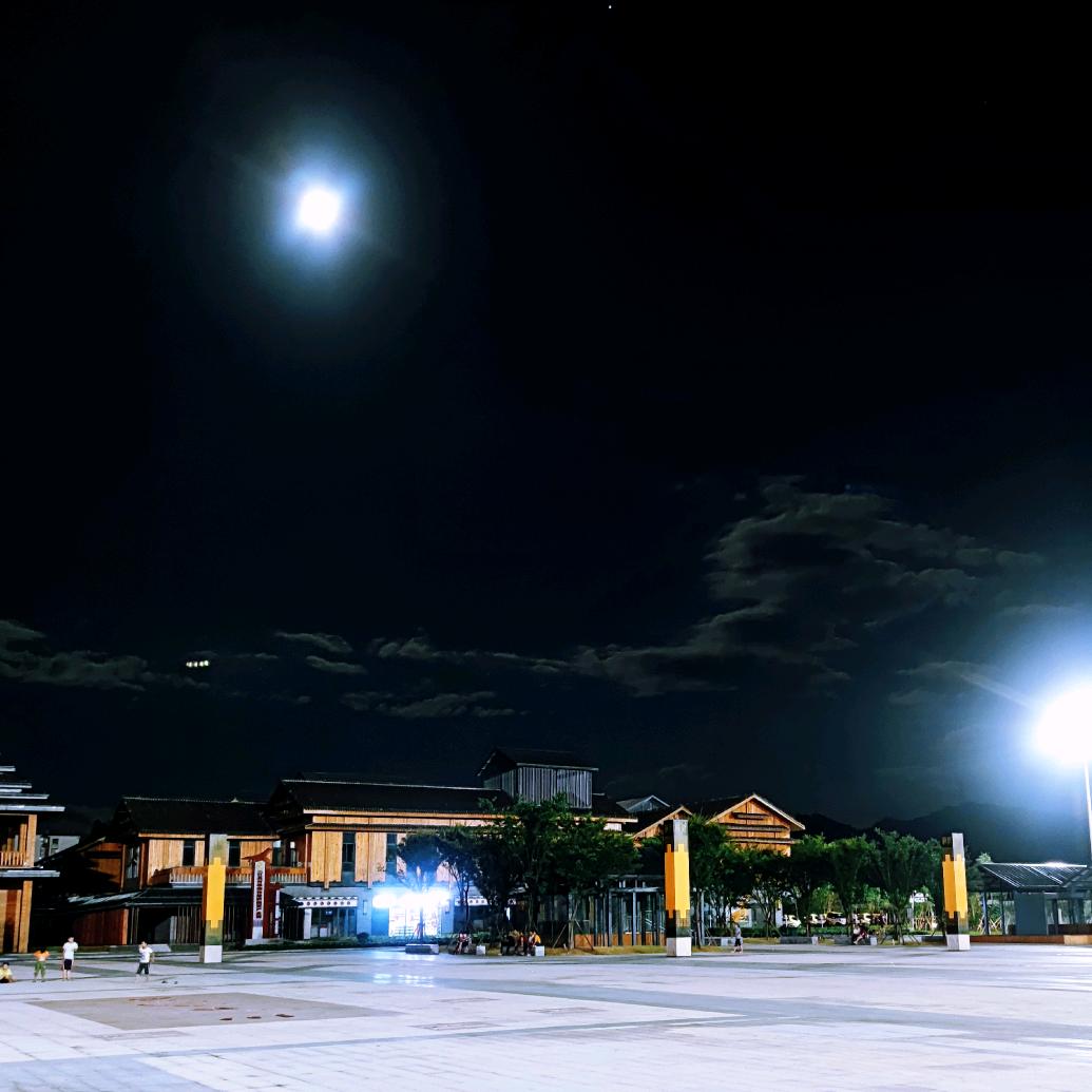 说再多不如沉默