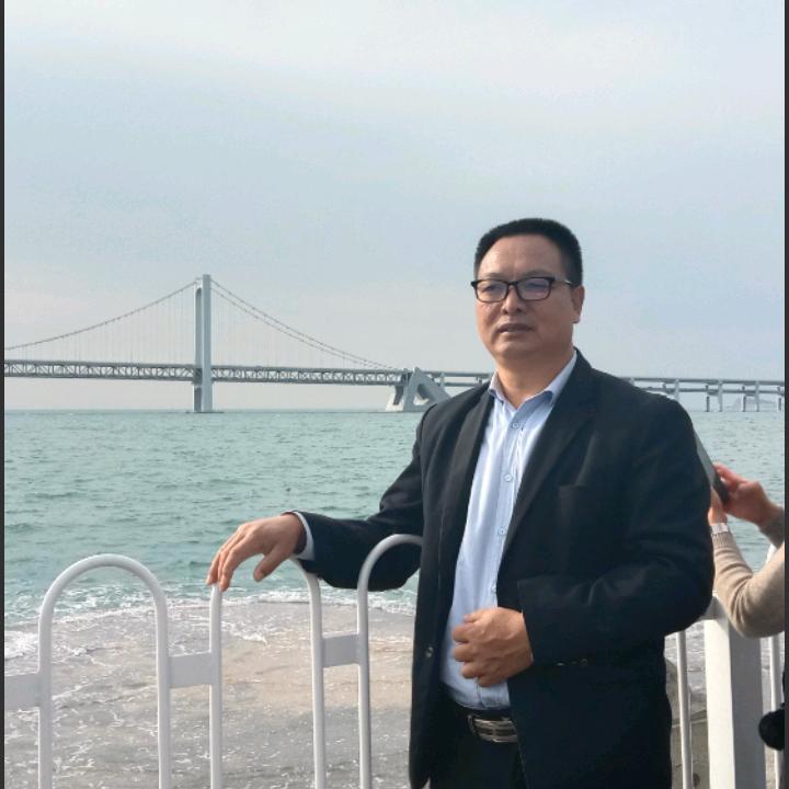 幸福都是奋斗出来的。