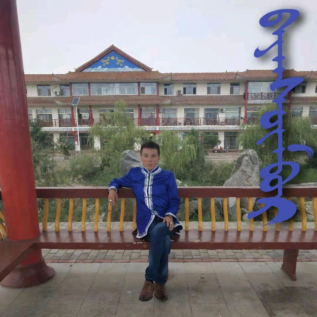 ᠪᠠᠶᠠᠡᠰᠦ᠋ᠮᠪᠤᠷ 巴音松布尔