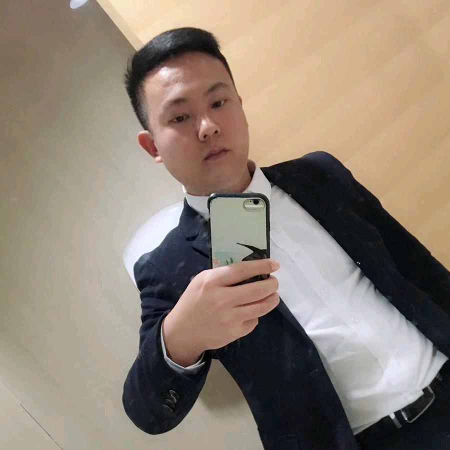 赣州乾信二手车&刘累锋