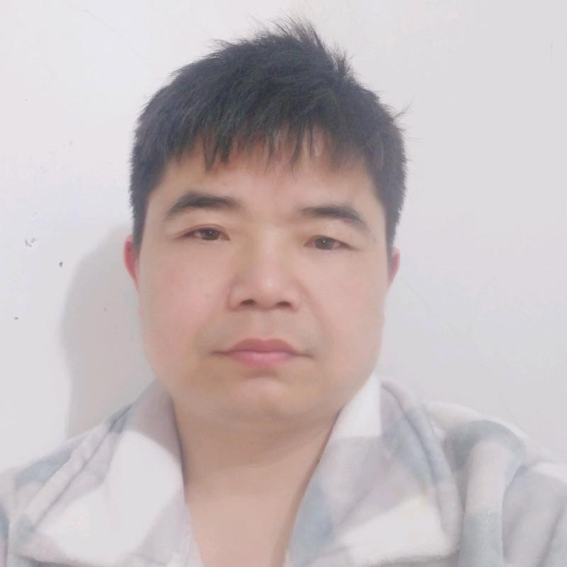 做生日蛋糕，张