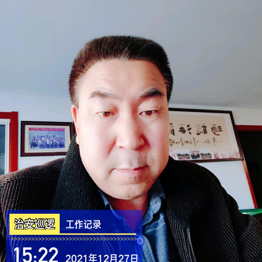 小眼睛有大肚量