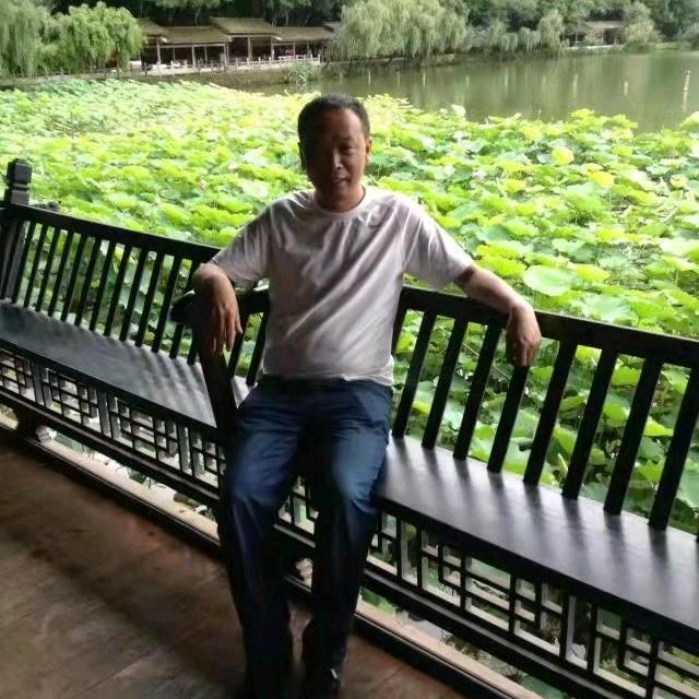 大叔帮你牵线
